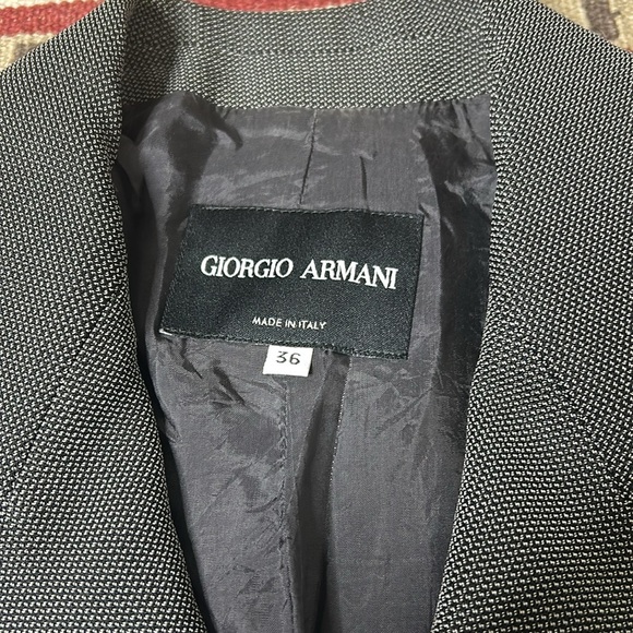 Giorgio Armani button front shoulder pads academia blazer - Picture 6 of 11